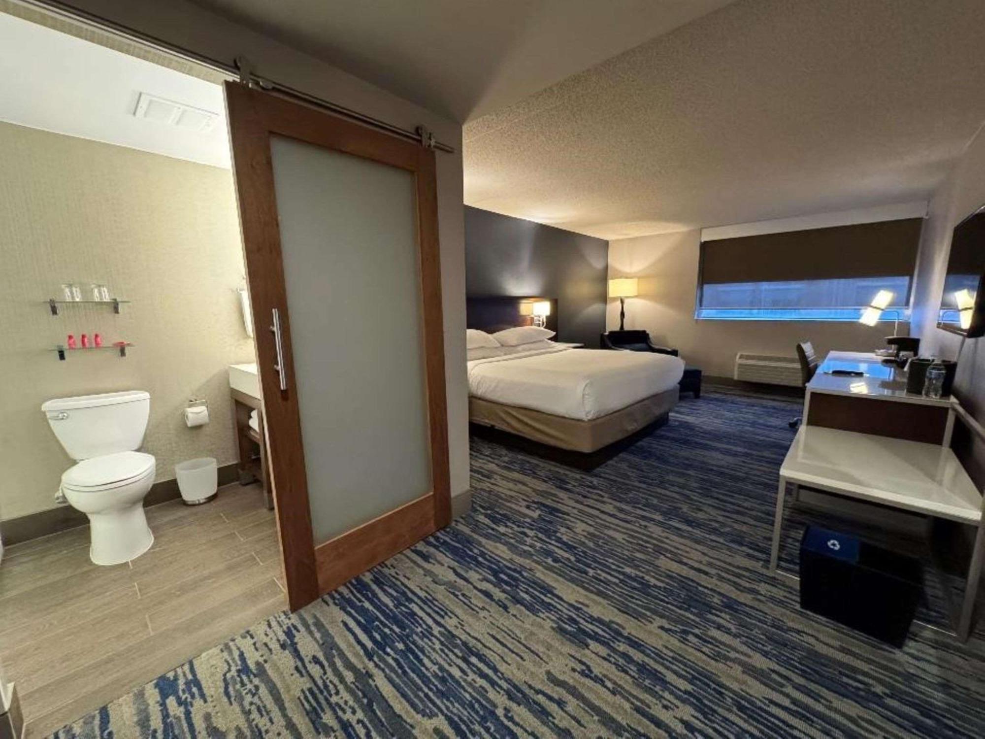 Skyline Hotel Detroit Airport, Surestay Collection By Best Western Romulus Exterior foto