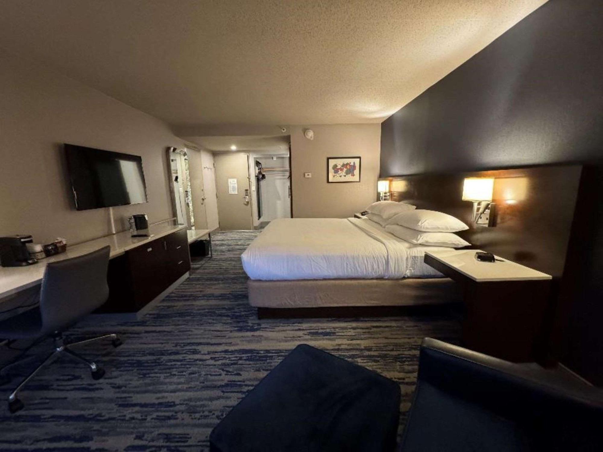 Skyline Hotel Detroit Airport, Surestay Collection By Best Western Romulus Exterior foto